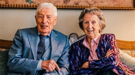 Eski başbakan ve 70 yıllık eşi ötanaziyi seçti